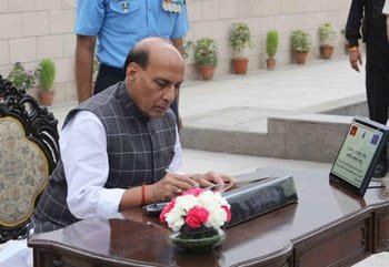 Rajnath-Singh-INVC-NEWS-4.jpg