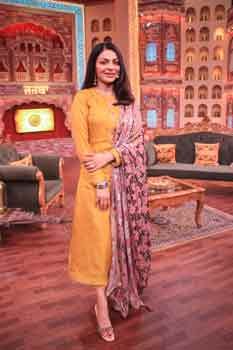 Pollywood-Queen-Neeru-Bajwa.jpg