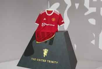 MANCHESTER-UNITED_HOME-JERS.jpg