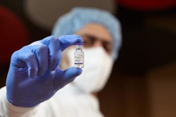 VIRUS-4-7.jpg