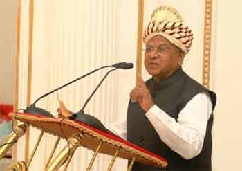 Governor-2.jpg