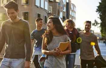 STUDENT-2.jpg