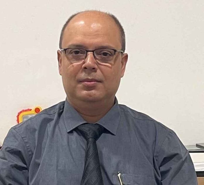 Dr Manish Mannan,-HOD,-Paed Dr Manish Mannan, HOD, Paediatrics and Neonatology