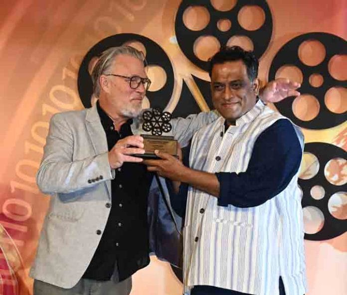 Anurag-receiving-the-award- Anurag receiving the award from Mikael Svensson