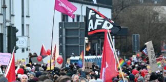 Thousands march in Berlin protesting the AfD youth wing launch