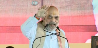 Amit Shah addressing a massive crowd in Patna warning voters against the return of jungle-raj under RJD rule.