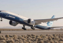 Boeing Faces Fresh FAA Scrutiny After Dreamliner Incident; Shares Fall Amid Strikes and Delays Boeing FAA Investigation