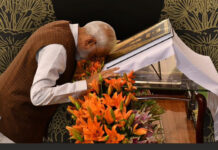 India Marks 75th Constitution Day with Massive Online Buzz and National Debates Citizens across India celebrate the 75th Constitution Day with nationwide debates and online campaigns