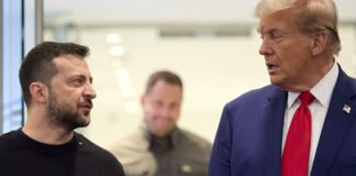 Donald Trump and Volodymyr Zelenskyy meeting at Mar-a-Lago to discuss Ukraine peace talks