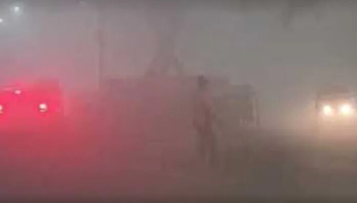Delhi air pollution crisis December 2025 with toxic smog and severe AQI levels
