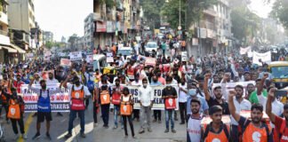 Gig workers protest on streets demanding higher pay and removal of 10-minute delivery option in India