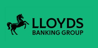 Modern headquarters building of Lloyds Banking Group in the City of London financial district
