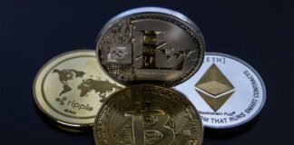 Bitcoin price chart showing a sharp decline amid global crypto market volatility in 2025.
