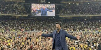 Thalapathy Vijay at the Jana Nayagan 2026 audio launch in Kuala Lumpur, addressing fans about his retirement