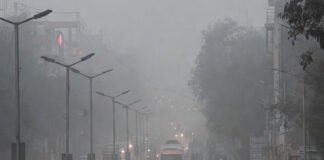 Severe cold and air pollution blanket Delhi NCR as Cold Day warning issued