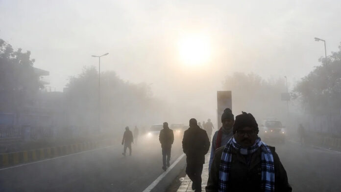 delhi-ncr-weather-january-1 Cold and foggy morning in Delhi NCR as temperatures drop on January 10