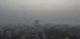 Delhi air pollution amid severe cold wave as AQI remains very poor