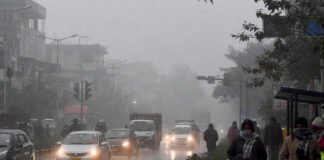 Dense fog and winter rain affecting daily life in North India on New Year’s Day