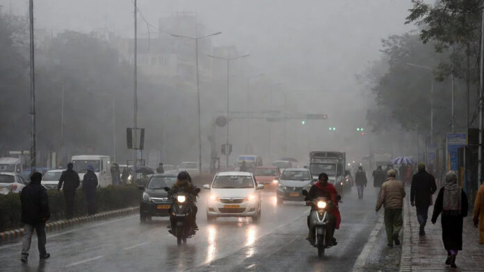 Dense winter fog covering a highway in North India during cold wave conditions