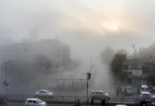 Dense Fog, Cold Wave Grip North India as Heavy Rain Hits Southern States on Jan 9 Dense fog covers Delhi roads as cold wave affects North India