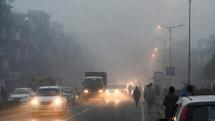 Dense fog and cold wave conditions in Delhi during winter