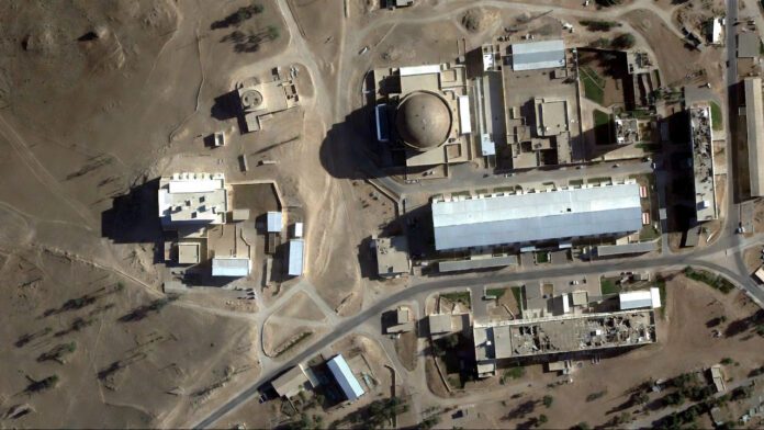 iran-nuclear-sites-satellit Satellite imagery shows new roofing at Iran’s Natanz and Isfahan nuclear sites amid nationwide anti-government protests