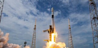 PSLV-C62 rocket lifts off from Sriharikota carrying Anvesha satellite January 2026