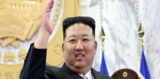 Kim Jong Un publicly dismissing Deputy PM Yang Sung-ho during visit to Yongsong Machine Complex