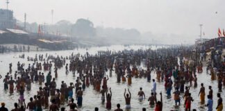 Devotees take holy dip at Triveni Sangam as Magh Mela 2026 begins in Prayagraj