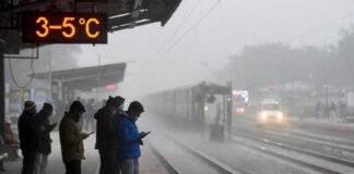 Dense fog covers North India, leading to zero visibility, train delays, road accidents, and severe cold wave conditions.