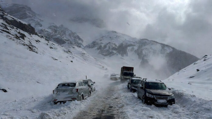 Avalanche and snowfall in the Himalayan region as cold weather grips North India