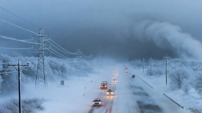 Severe winter storm hits the United States with heavy snowfall and emergency alerts