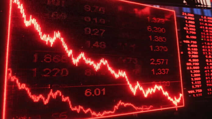 wall-street-market-crash-ta Wall Street screens showing market crash after Trump’s tariff warning