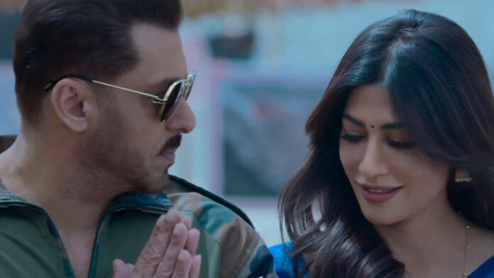Salman Khan and Chitrangda Singh in romantic scene from Battle of Galwan song Main Hoon