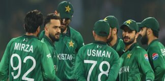 Pakistan cricket team discussing net run rate equation during T20 World Cup Super 8 match