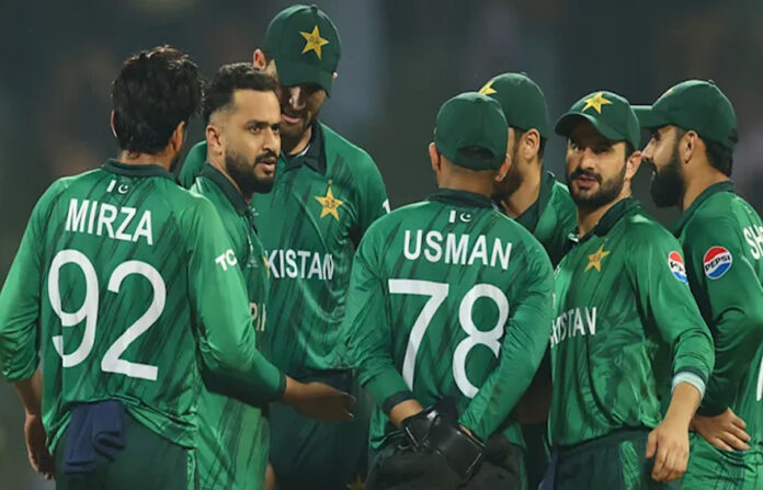 pakistan-t20-world-cup-semi Pakistan cricket team discussing net run rate equation during T20 World Cup Super 8 match