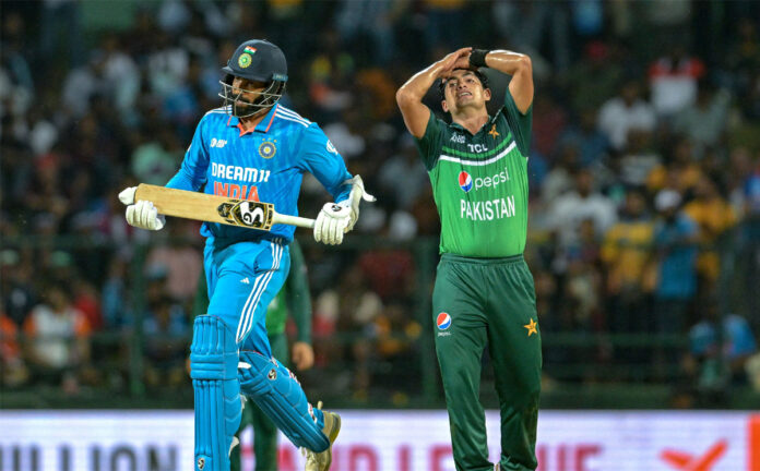 t20-world-cup-2026-semifina India cricket team strategizing during T20 World Cup 2026 Super 8 match