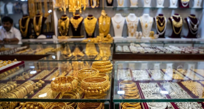 Gold-and-silver-prices-decl Gold and silver prices decline amid global economic pressures and strong dollar.