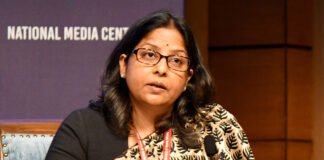 Indian government officials addressing a press conference about LPG supply stability and cylinder delivery across India