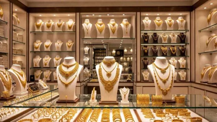 Akshaya Tritiya 2026 Today: Should You Buy Gold or Silver? Planetary Signals Offer Mixed Investment Clues