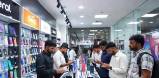 India Smartphone Market Hits 6-Year Low as Prices Surge, Budget Segment Demand Collapses