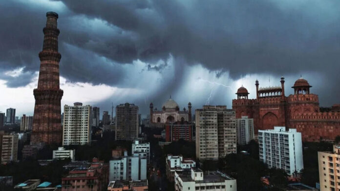 Storms, rain, and snowfall hit multiple regions in India due to active western disturbances Storms, rain, and snowfall hit multiple regions in India due to active western disturbances