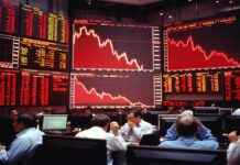 Indian Stock Market Crash: Sensex Drops 417 Points, Nifty Slips Below 24,000 Amid Broad Selling Indian stock market crash with Sensex and Nifty falling sharply
