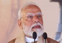 PM Modi Targets TMC, Congress in West Bengal Rally, Issues ‘Last Warning’ Ahead of May 4 Results PM Modi Targets TMC, Congress in West Bengal Rally, Issues ‘Last Warning’ Ahead of May 4 Results