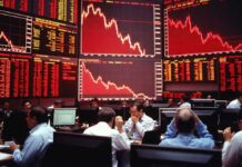 Brent Crude Slips to $98.20 Per Barrel Despite Geopolitical Tensions Over Iran Indian Stock Market Today: Sensex Drops 494 Points, Nifty Slides 142; Rupee Falls to 93.75 vs USD on Rising Crude Oil Prices