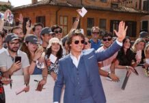 Tom Cruise Ignites Buzz With ‘Top Gun 3’ Reveal at CinemaCon; Maverick Set for High-Octane Return Top Gun 3 Confirmed: Tom Cruise Returns as Maverick; Paramount Teases Next Chapter at CinemaCon