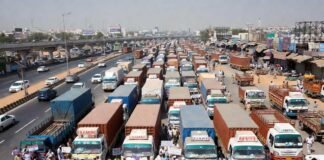 Commercial trucks parked during Delhi-NCR transport strike over green tax and BS-4 vehicle restrictions