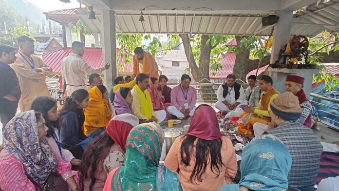 kailash-mukti-yatra-2026-vi Kailash Mukti Yatra 2026: Virendra Rawat-Led Pilgrimage Gains Momentum in Uttarkashi, Demands Kailash Access Route