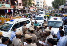 Ahmedabad Police Detain Over 290 Suspects in Major Crackdown, 131 Identified as Illegal Bangladeshi Nationals Ahmedabad Illegal Immigration Crackdown: Police Detain Over 290 Suspects Across Multiple Locations