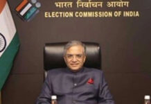 Assembly Elections 2026: Centre May Consider Early Elections in Five States to Avoid Census Clash Election officials preparing voting equipment ahead of Assembly Elections 2026 in India.